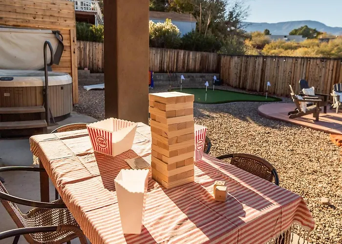 Cactus Hollow~spa~sauna~cold Plunge~theatre~golf * Cottonwood