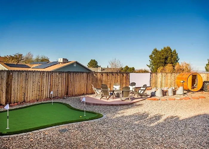 Holiday home Cactus Hollow~spa~sauna~cold Plunge~theatre~golf Cottonwood