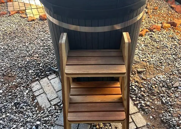 Holiday home Cactus Hollow~spa~sauna~cold Plunge~theatre~golf Cottonwood